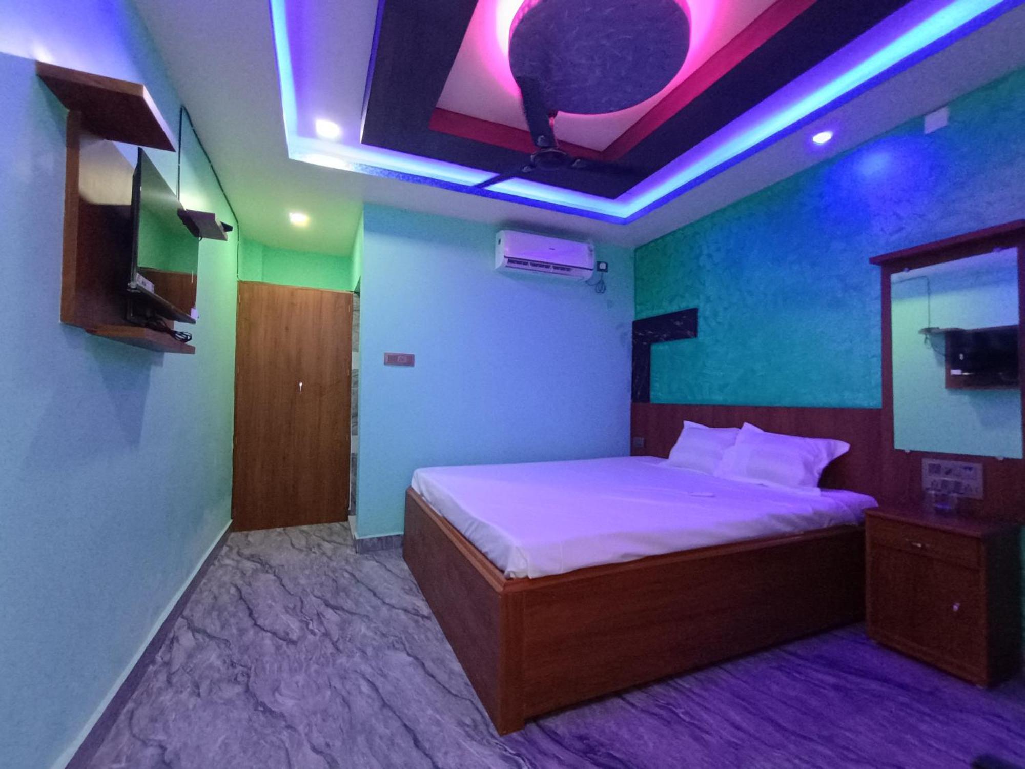 Resorts Birds Nest Tajpur Exterior photo